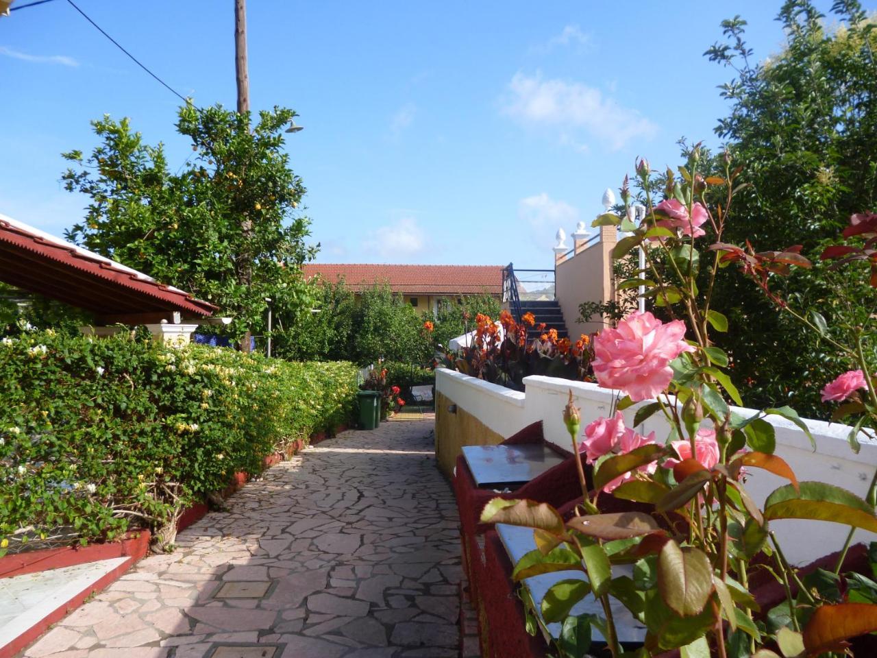 Kostas studios Agios Georgios Pagon Exterior foto